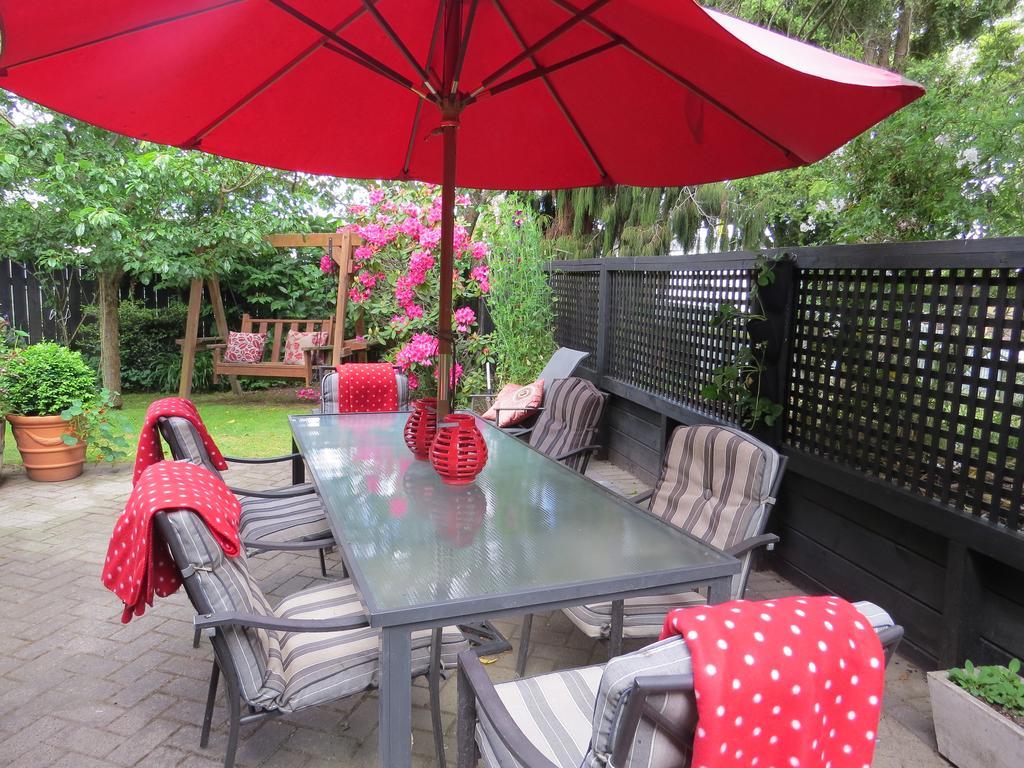 The Loft Bed And Breakfast Taupo Exterior foto